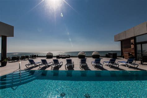 30 a hotels|30.